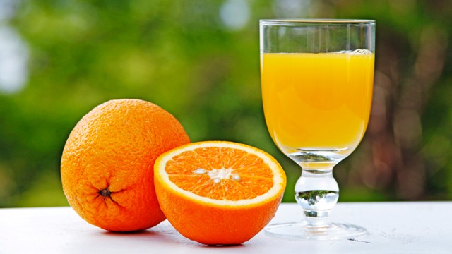 10 Health Benefits of Oranges - Nutritional Healthy Facts of Eating Oranges
